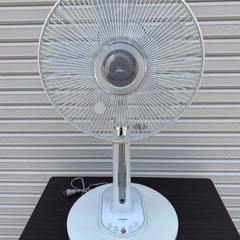 2011年製✩リモコン付きリビング扇風機(￣▽￣)b