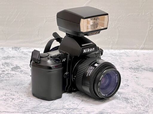 注目！フラッシュ付き 美品 NIKON F 801 レンズ AF nikkor 35-70㎜ F3.5-4.5 フラッシュolympus electronic flash t20