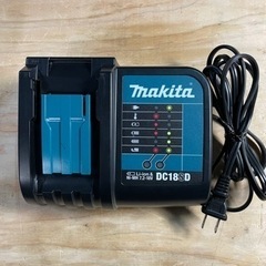 マキタ　makita バッテリー充電器　DC18SD 中古