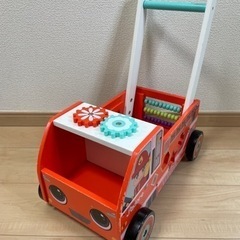 物入れ　消防車　ブロック　形合わせ　知育玩具