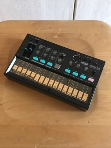 KORG volca fm FM音源シンセサイザー