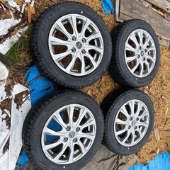 購入者決まりましたので購入しないで下さい！スタッドレスタイヤ付