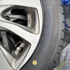 購入者決まりましたので購入しないで下さい！スタッドレスタイヤ付アルミ4本セット　21年度製造タイヤ　バリ溝