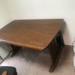 【ネット決済】古いテーブル　　無料