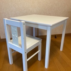 【ネット決済】IKEA キッズテーブル、チェア