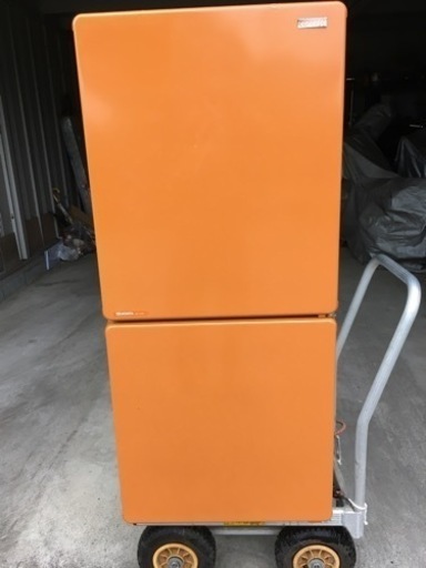 冷蔵庫、SHARPの洗濯機セット