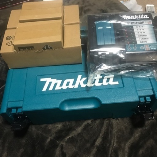 マキタ バッテリー 充電器 ケースセット | procomm.ca