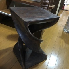 木製テーブル　飾り台