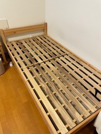 【中古】無印良品　パイン材木製ベッド　シングル