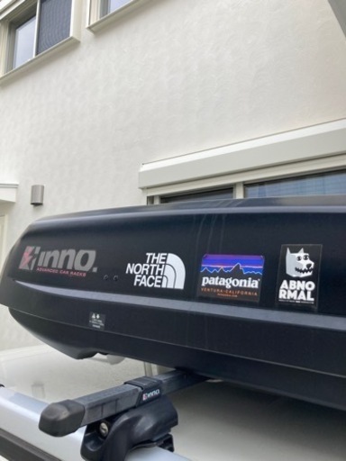 ルーフボックス BRQ124 INNO SHADOW 124