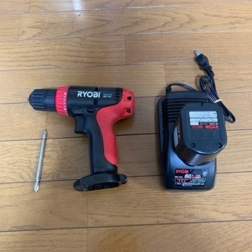 (取引決定しました)電動インパクトドライバー