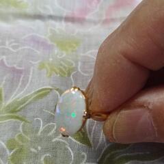 大幅値下げしました!K18金ホワイトオパールリング