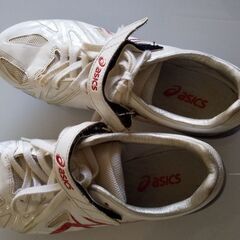 陸上用(短距離)スパイク asics 白