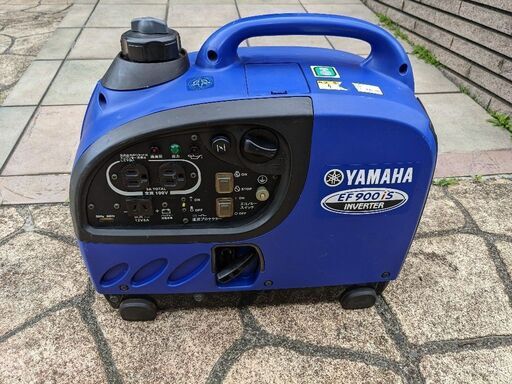 Yamaha 発電機　箱あり