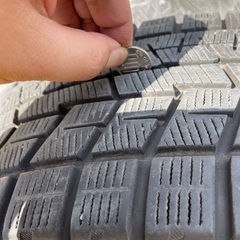 スタッドレス　ヨコハマ　アイスガード60   205 60 16