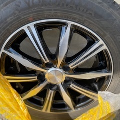 スタッドレス　ヨコハマ　アイスガード60   205 60 16