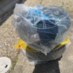 スタッドレス　ヨコハマ　アイスガード60   205 60 16