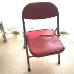 ミニパイプ椅子　赤　難有