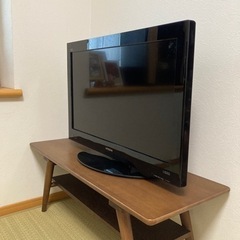 HITACHIの32型テレビ