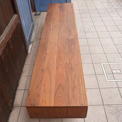 MASTERWAL(マスターウォール)のウォールナット材を使用したSEEK(シーク）AVボードです。背板のないシンプルなオープンタイプのテレビボードは北欧スタイルやブルックリンスタイルにオススメ。CD317