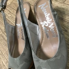 サンダル👡（値下げしました❣️）（決まりました）