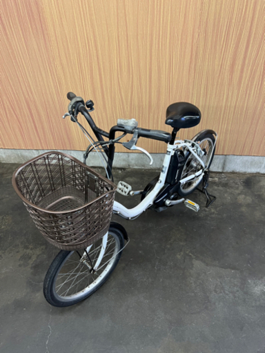 格安‼️ 電動自転車 YAMAHA パスシティリチウム 白 20インチ 6ah