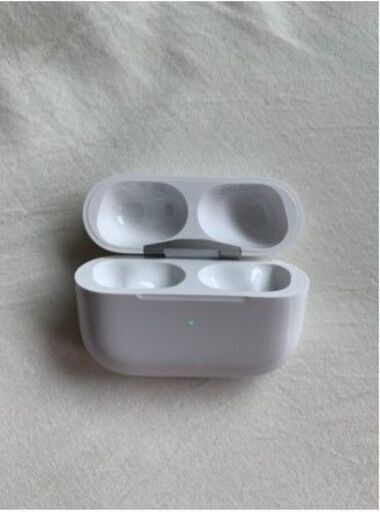 【美品】airpods pro 充電ケース