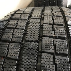 ベンツ スタッドレス バリ山 225/45R17