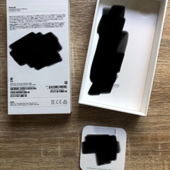 【未使用】iPhoneSE3 ミッドナイト 64GB 