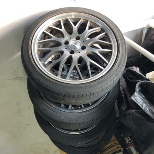 トヨタ　アクア　パッソ等に4本セット