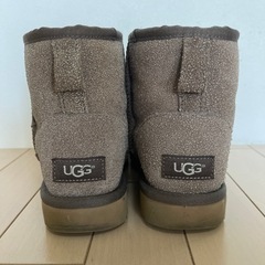 UGGショートムートンブーツ