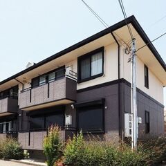 小学校🏫公園🌳スーパーなどが近くの住みやすい環境のアパート(^^♪