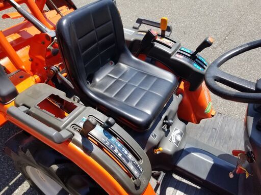 引取限定】クボタ トラクター GB115 10.5馬力 約394時間 GB110