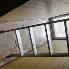 48,000円／ドアを開ければ秘密階段スルスル 隠し部屋 屋根裏部屋 納戸 