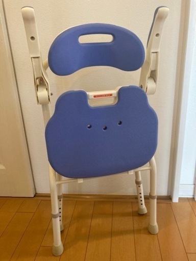 介護用椅子　折りたたみ可能　美品です！