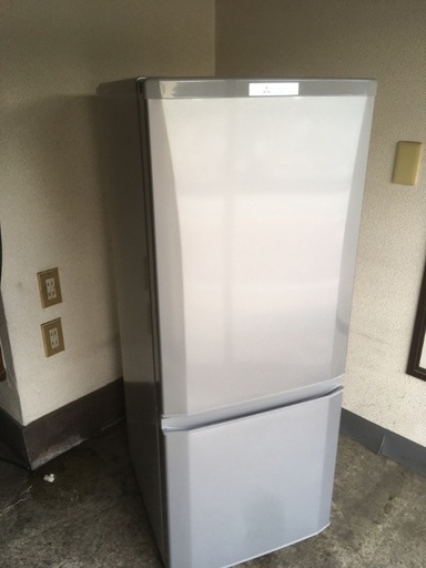 三菱ノンフロン冷凍冷蔵庫　146L MR-P15A-S形