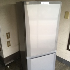 三菱ノンフロン冷凍冷蔵庫　146L MR-P15A-S形