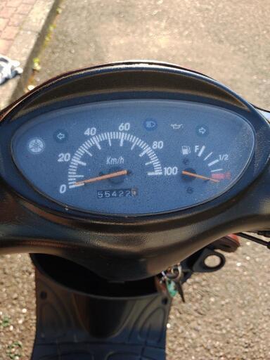 YAMAHAグランドアクシス100 シャアザク