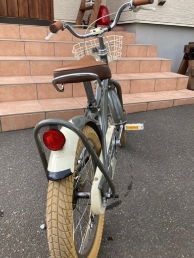 ◆子ども用自転車　ビーチクルーザー　16インチ　補助輪付き