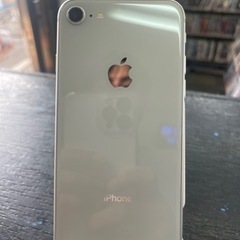 【SIMフリー】iPhone8 64GB シルバー 画面キズ 2...