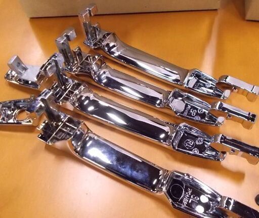 デリカD5 純正ドアハンドル ドアノブ CV1W デリカ D5 ドア カバー cv1w ドアノブカバー 三菱 D:5 3DA-CV1W