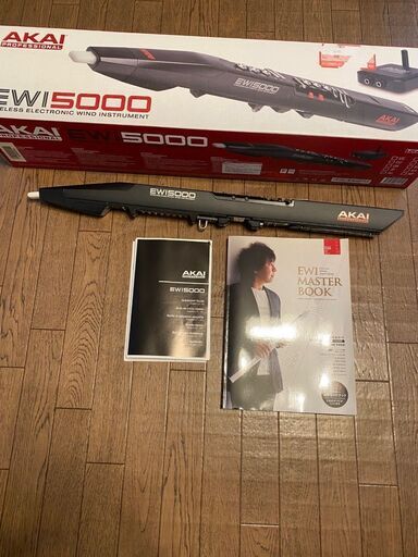 電子サックス　EWI5000