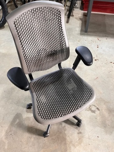 ハーマンミラー セラチェア グレーカラー Herman Miller Celle Gray - 椅子
