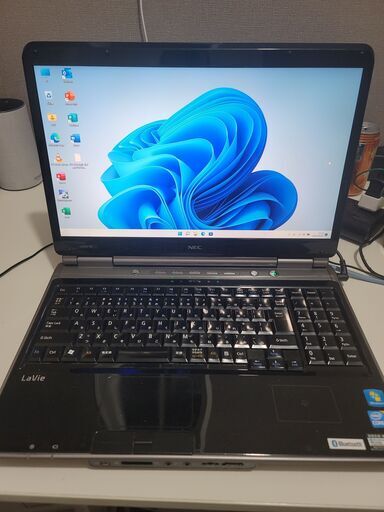 6ヶ月保証「Windows 11+Office2021年」 格安 NEC LAVIE LL870/W 6ヶ月保証「Windows 11+Office2021年」 格安 NEC LAVIE LL870/W