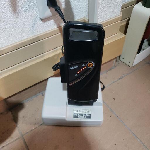 Panasonic - パナソニック　自転車バッテリー　８.９Ah  充電器付 パナソニック 電動自転車バッテリー 8.9ah 充電器付