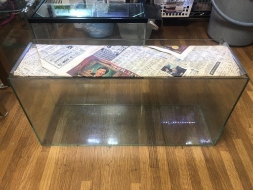 価格変更！2500→2000円　ガラス水槽　60