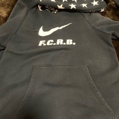 FCRB NIKEパーカー