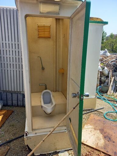 Diyなど得意な方 もとは仮設トイレ 水洗式 個室空間は確保可能 ウィンウィン 堺のその他の中古あげます 譲ります ジモティーで不用品の処分