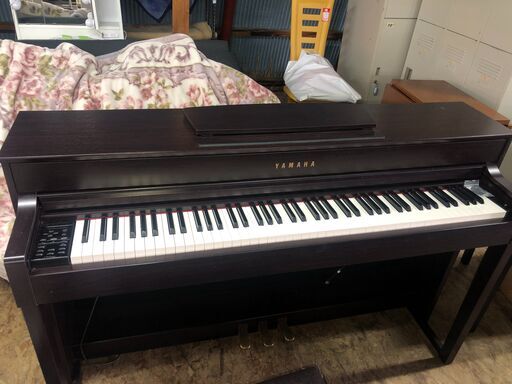 【中古美品】2017年製　ヤマハ 電子ピアノYAMAHA Clavinova(クラビノーバ) CLP-535R