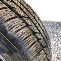 値下げ可（未使用）スタッドレスタイヤ4本　　　195/65r/15＋ホイール＋チェーン